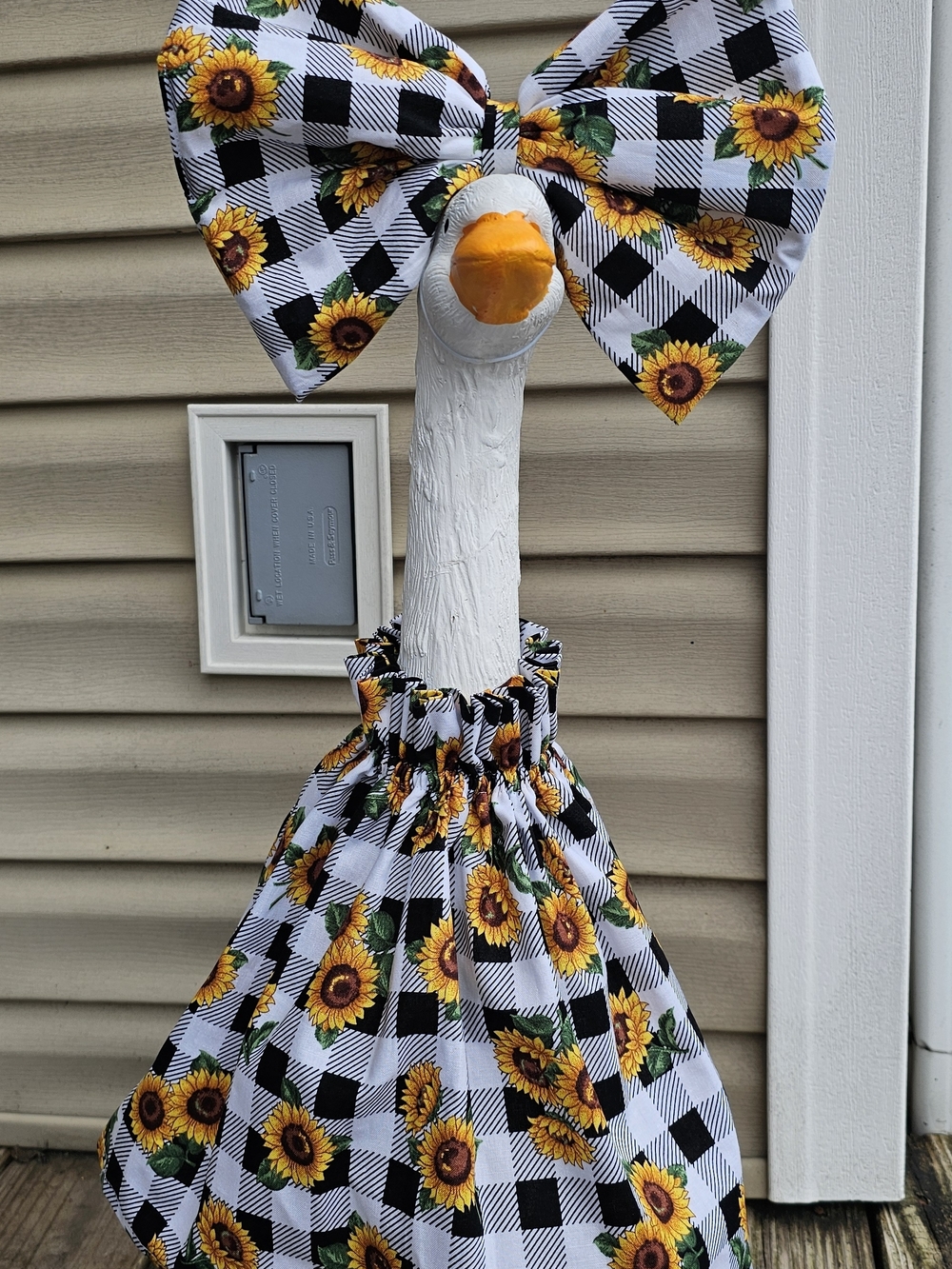 Porch Goose Bow & Dress Set